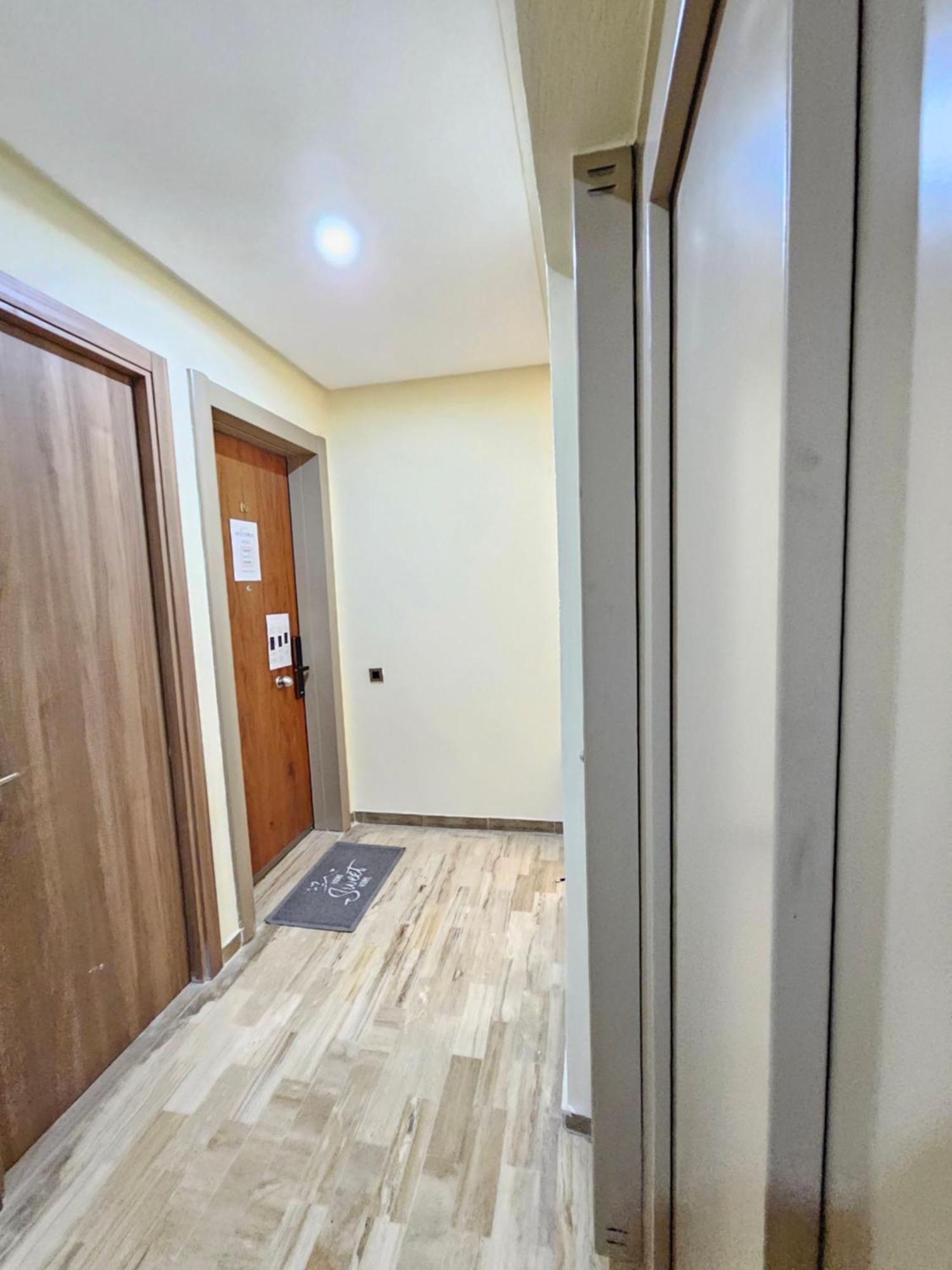 Mia Appartement N2 - Elegance, Confort Et Serenite Казабланка Екстериор снимка