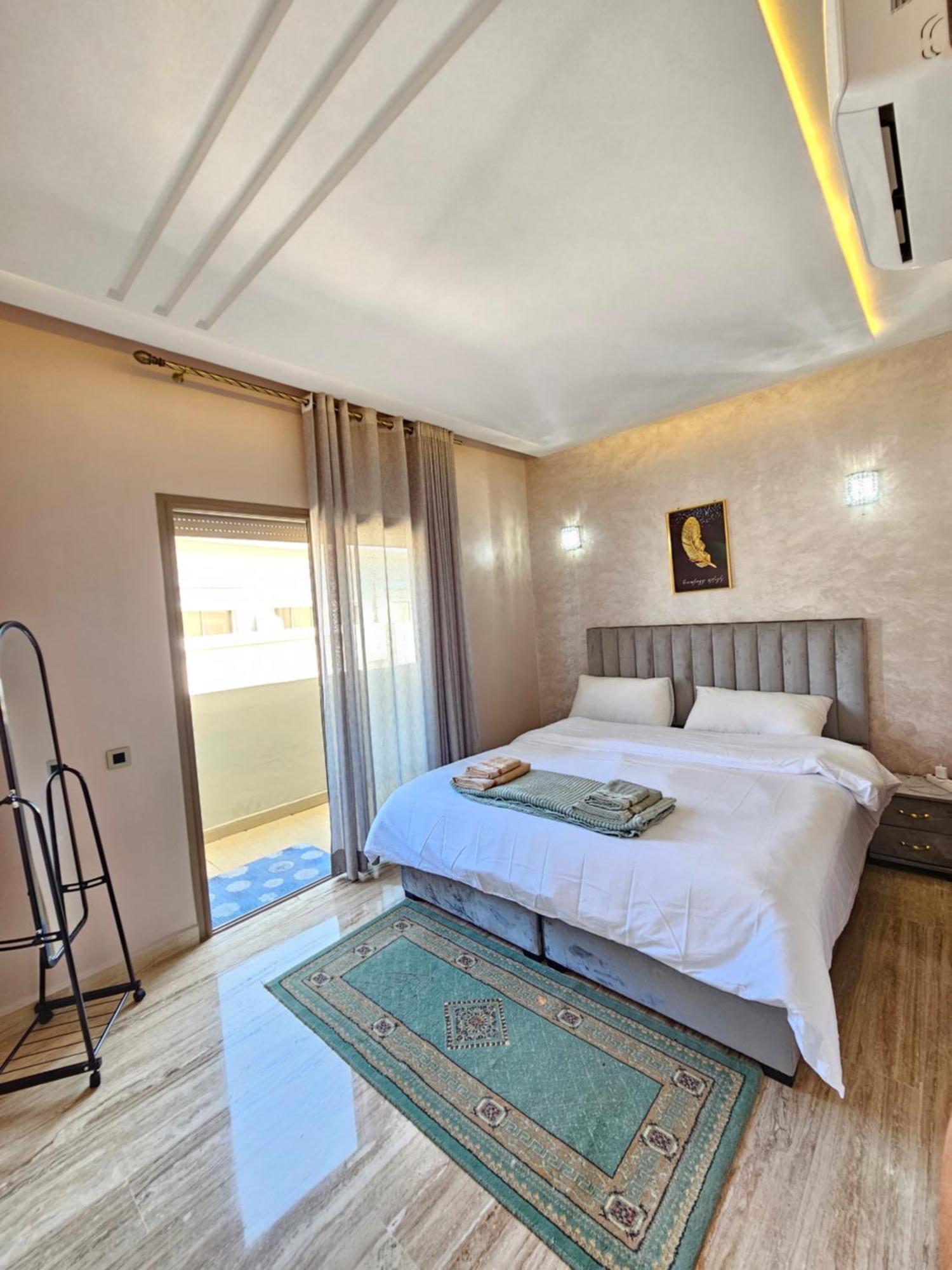 Mia Appartement N2 - Elegance, Confort Et Serenite Казабланка Екстериор снимка