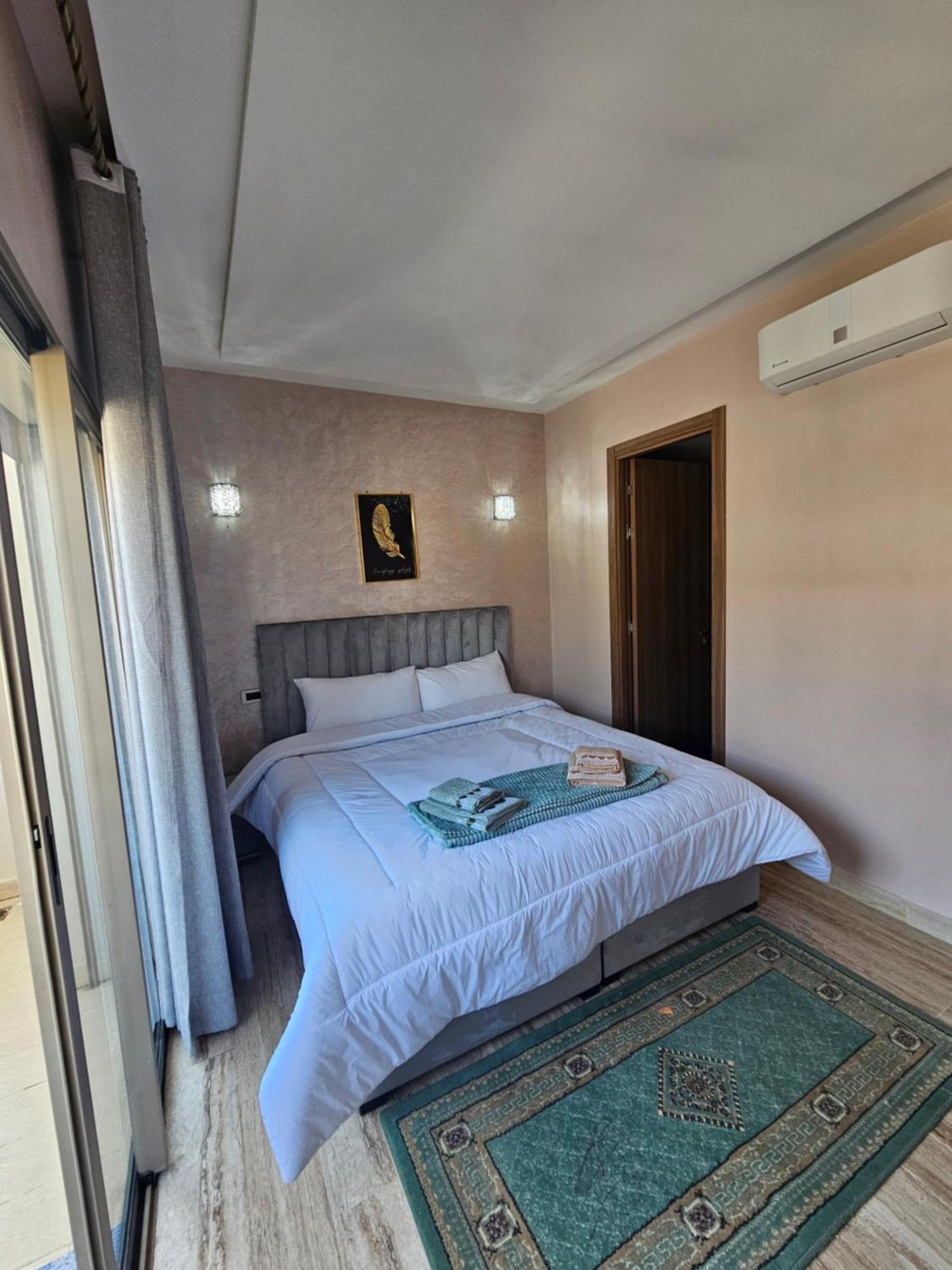 Mia Appartement N2 - Elegance, Confort Et Serenite Казабланка Екстериор снимка