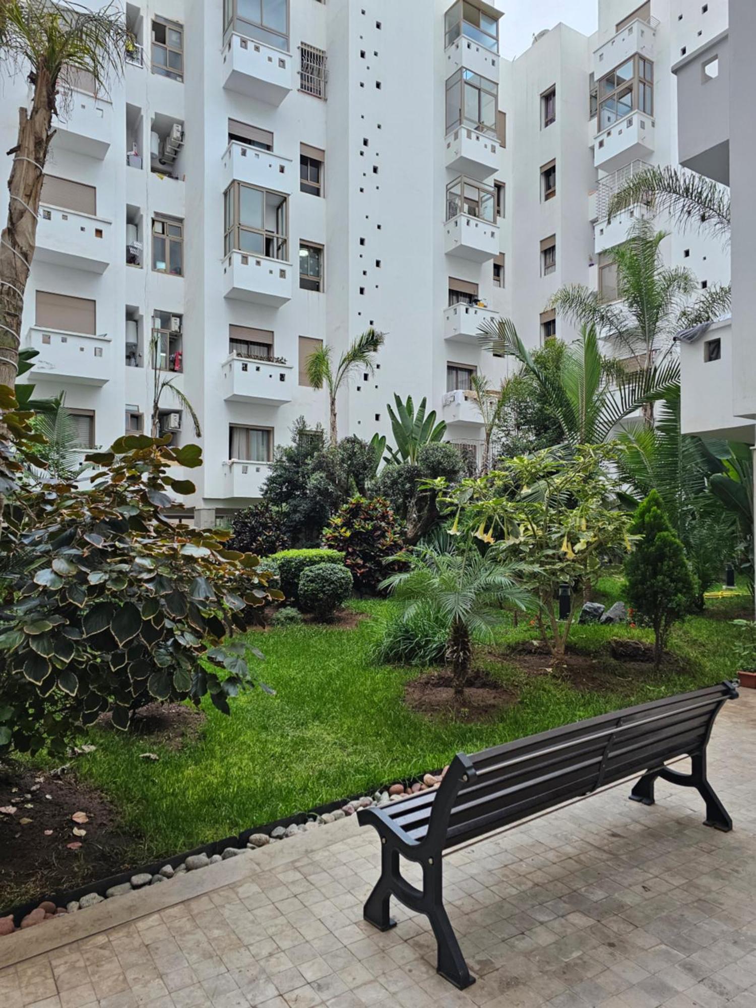 Mia Appartement N2 - Elegance, Confort Et Serenite Казабланка Екстериор снимка