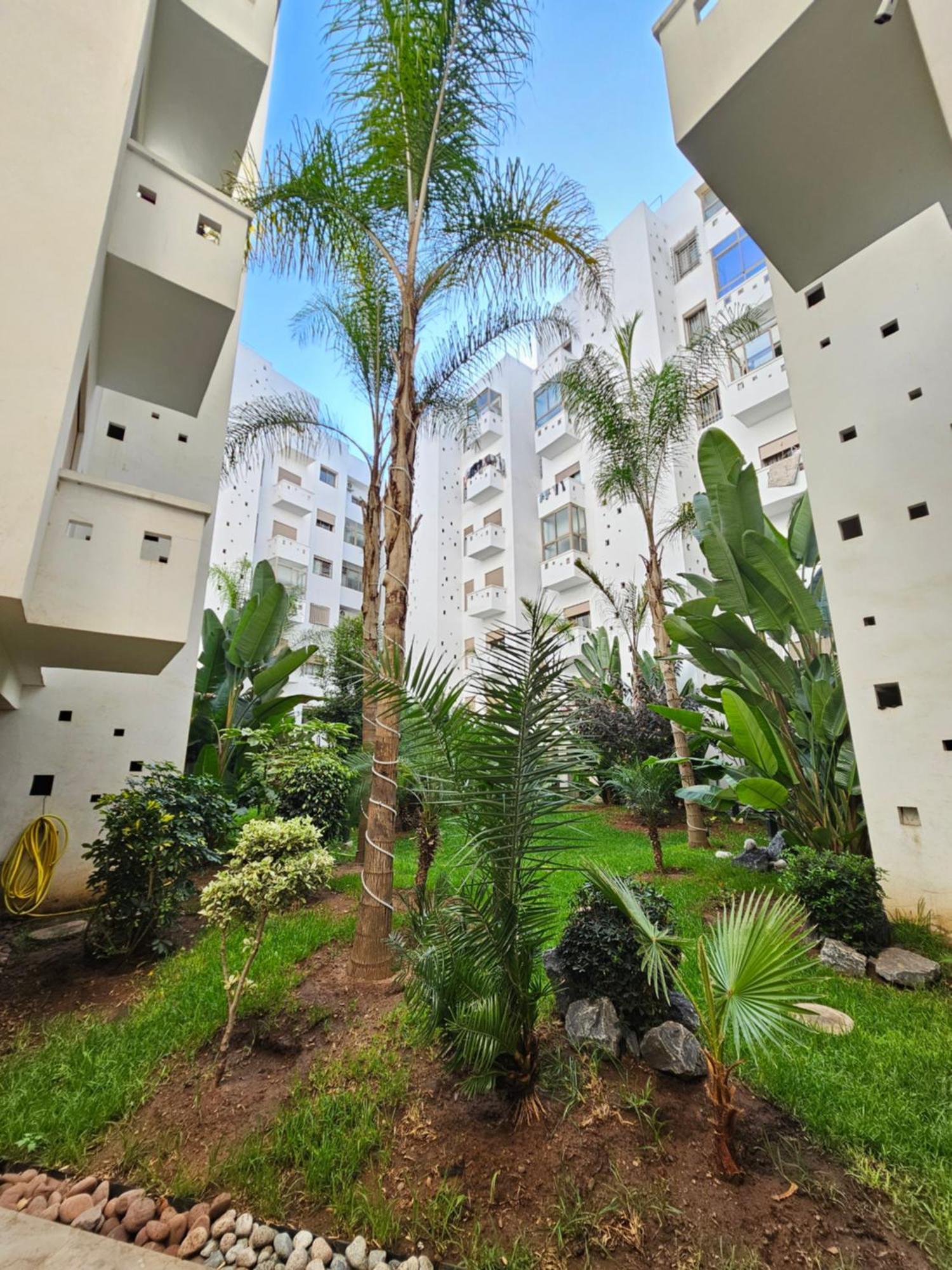 Mia Appartement N2 - Elegance, Confort Et Serenite Казабланка Екстериор снимка